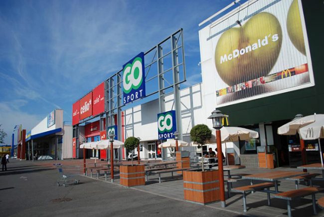 PN2_centreCommercial
